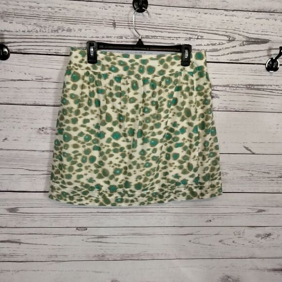 "Loft & Old Navy" woman skirts - Picture 3 of 13